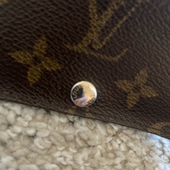 Louis Vuitton Monogram key holder - Picture 4 of 6